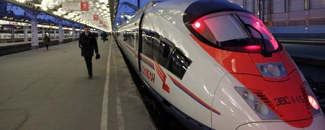 Под Новгородом во льду застрял скоростной поезд «Сапсан»
