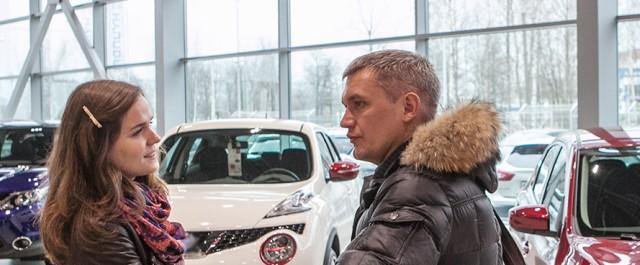 Жители России в 2017 году купили авто на 1,7 трлн рублей