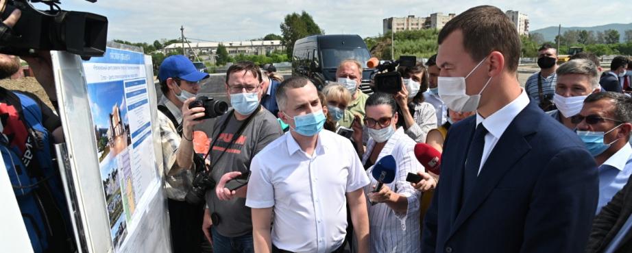 Дегтярев заявил, что в Хабаровский край приехали провокаторы