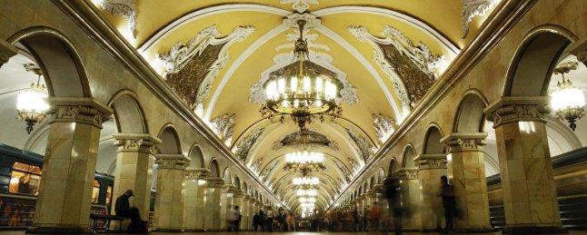 На станции метро «Комсомольская» начали реставрировать купол вестибюля