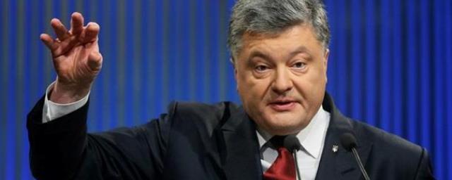 Порошенко официально призвал Яценюка и Шокина уйти в отставку