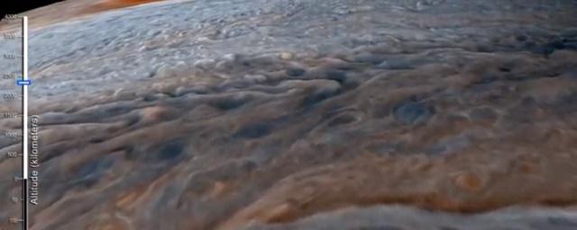 NASA показало на видео облака Юпитера