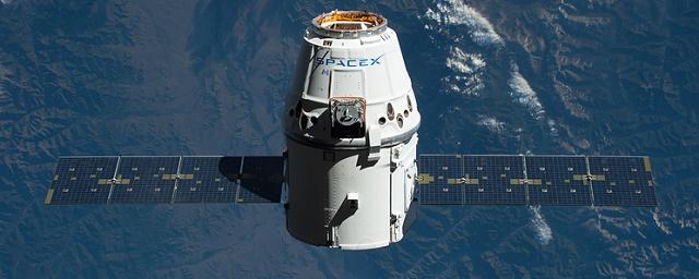 Космический грузовой корабль Dragon отправился с МКС на Землю