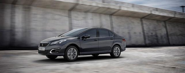 Peugeot в июне выведет на российский рынок обновленный седан 408