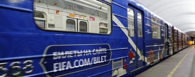 В метро Петербурга с 30 апреля будет ходить ночной поезд-челнок