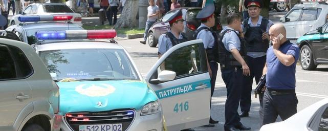 Задержанные в Казахстане боевики готовились угнать самолет для теракта