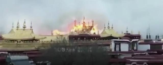 В Тибете загорелся внесенный в список ЮНЕСКО буддийский монастырь