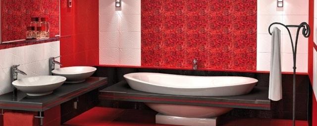 Использование красной плитки при обустройстве ванной комнаты