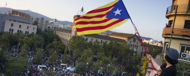 Власти Каталонии отложили провозглашение независимости