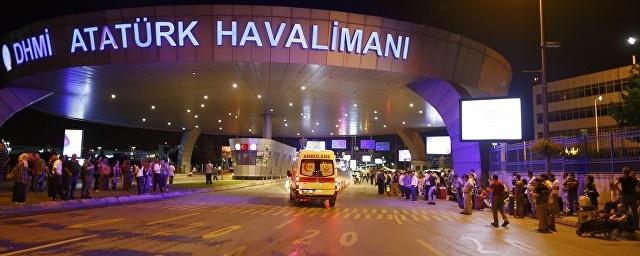 Из-за терактов в Стамбуле 15 детей из России не могут покинуть Турцию