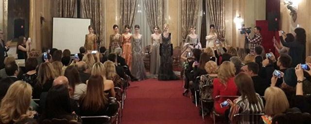 Юдашкин представил коллекцию вечерних платьев Haute Couture