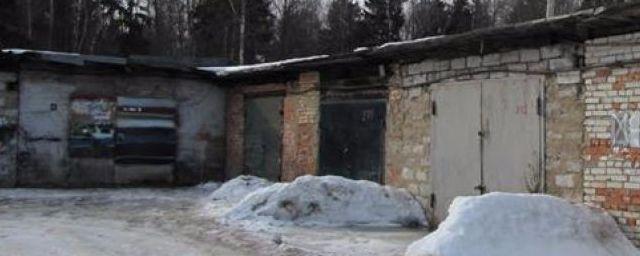 В Волгоградской области за гаражами обнаружили тело младенца