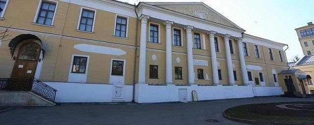 Суд Москвы постановил выселить Центр Рерихов из усадьбы Лопухиных