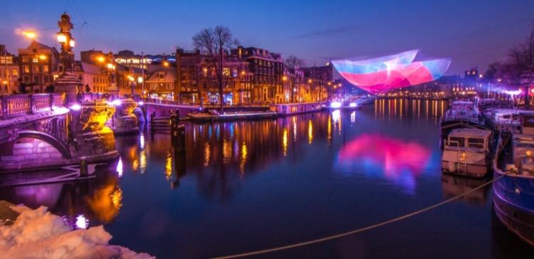 В Амстердаме стартует знаменитый Фестиваль света
