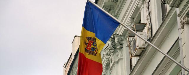 Правительство Молдавии рекомендовало чиновникам не ездить в Россию
