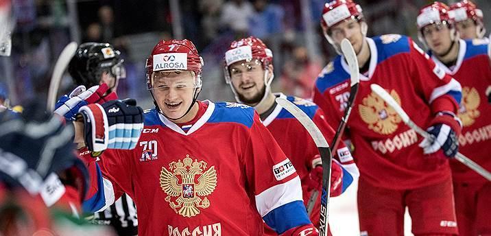 Российские хоккеисты одержали победу над шведами в матче Евротура