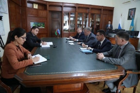 Игорь Бабушкин встретился с новым консулом Туркменистана в Астраханской области