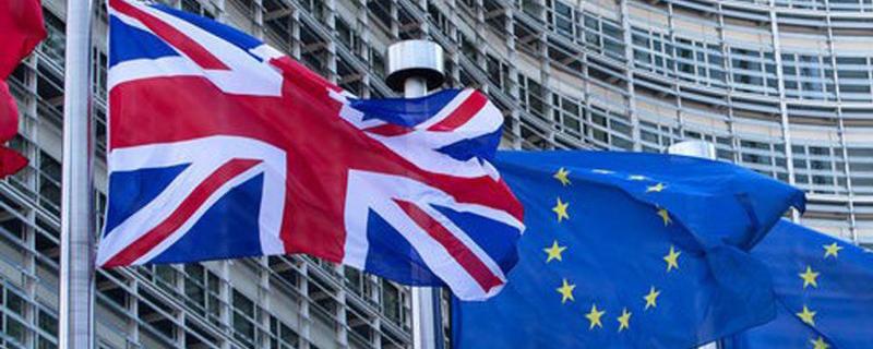 Великобритания может выйти из Евросоюза осенью 2018 года