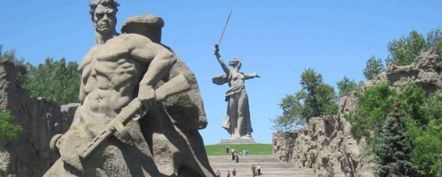 В случае победы в 2018-м Жириновский вернет Волгограду имя Сталинград