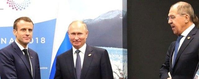 Лавров: Путин рассказал Меркель и Макрону о провокации Украины