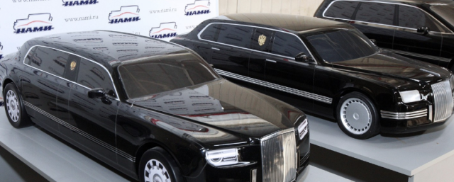 Мантуров назвал розничную стоимость автомобилей проекта «Кортеж»