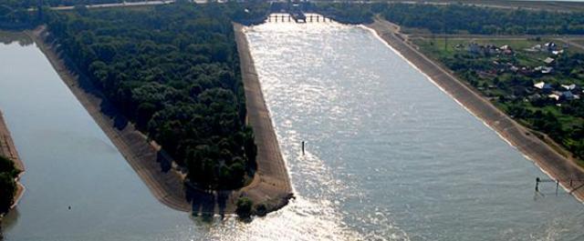 ЕДДС: Уровень воды в Краснодарском водохранилище под контролем