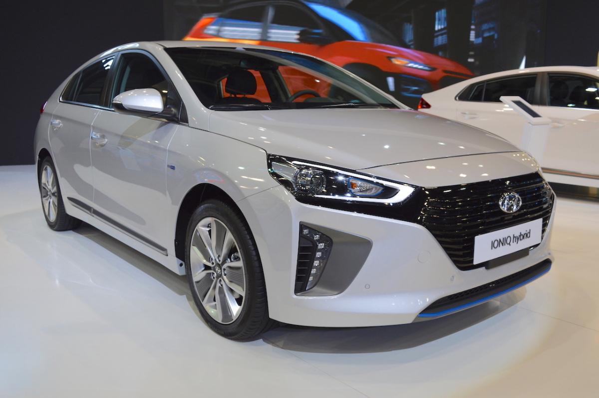 Hyundai провел рестайлинг гибридного хэтчбека Ioniq