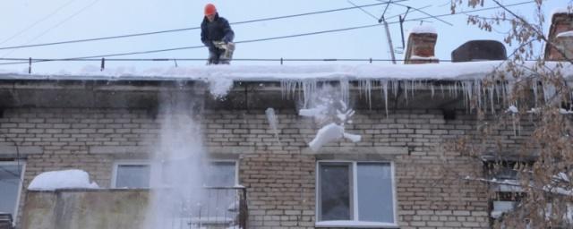 В праздники пермские власти проверят качество уборки снега во дворах