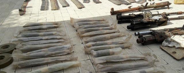Тайник с оружием боевиков нашли военные в провинции Сирии
