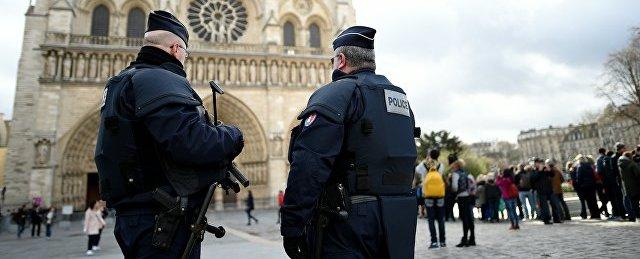Во Франции два человека пострадали при стрельбе в школе