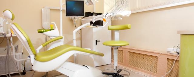 В Подмосковье стоматолога отстранили от работы после смерти ребенка