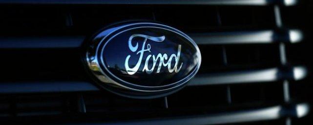 Ford будет размещать подушки безопасности на потолке