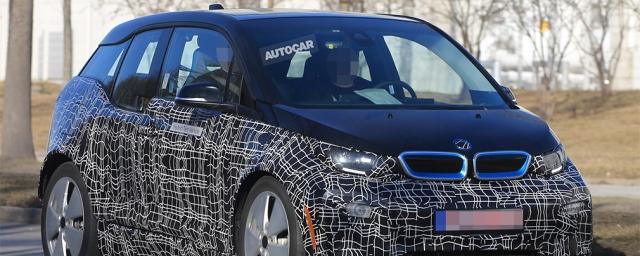 BMW представит обновленный электрокар i3 в сентябре