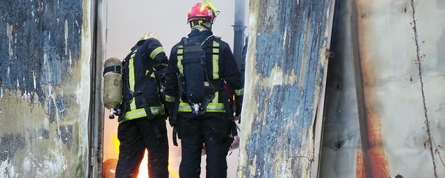 В Иванове при пожаре в перчаточном цеху погибли двое огнеборцев