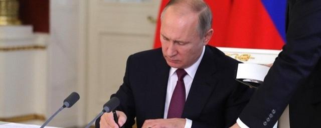 Путин распорядился увеличить число раскопок в Кремле