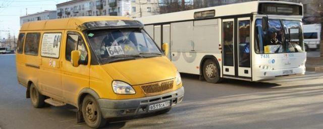 Самарские власти обещают установить динамики в общественном транспорте