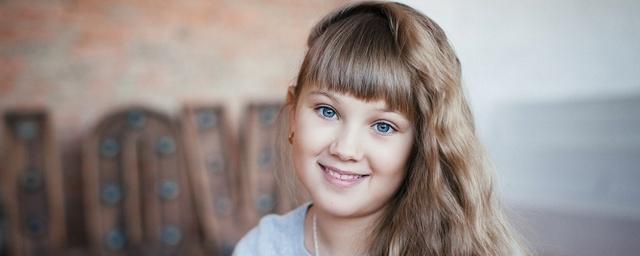 Длинноволосая школьница из Новосибирска попала в книгу рекордов России