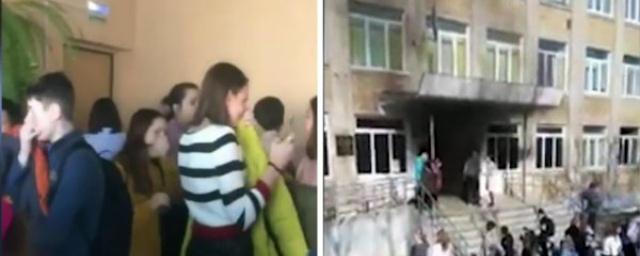 В подвале школы №33 во Владивостоке произошло возгорание