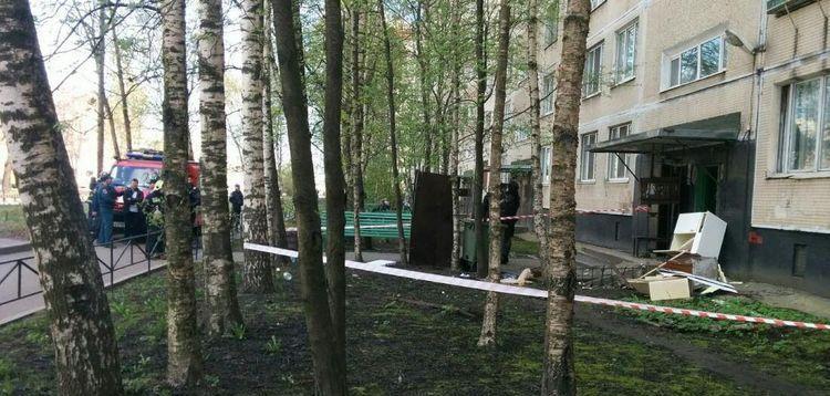 В Петербурге возбуждено уголовное дело по факту взрыва в мусоропроводе