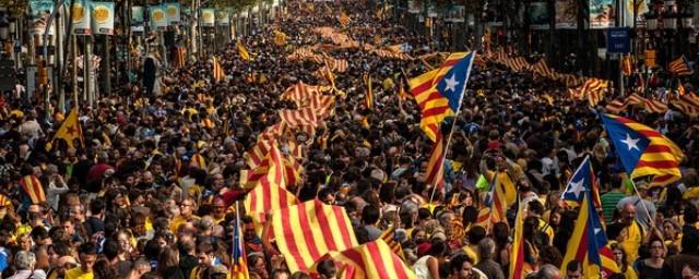 Каталонские депутаты одобрили проведение референдума о независимости