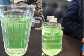 Жители Тульской области пожаловались на воду зеленого цвета в кранах