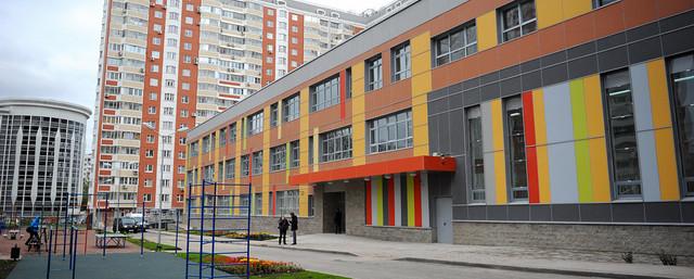 В России за 10 лет создадут 6,5 млн новых мест в школах