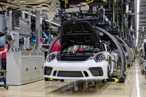 Porsche AG намерена продать российские активы до конца 2024 фингода