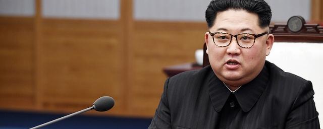 Ким Чен Ын помиловал американских заключенных по просьбе Трампа