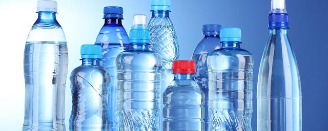 Ученые: Повторное использование пластиковых бутылок вредит здоровью