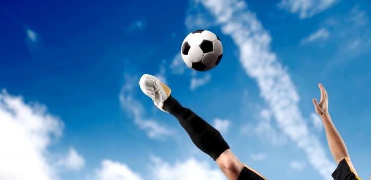 Ученые: Занятия футболом повышают риск развития слабоумия