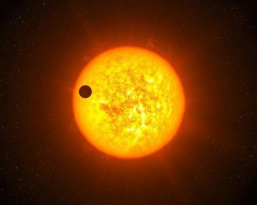 Ученые: Неизвестный объект 420 дней кружит вокруг Солнца