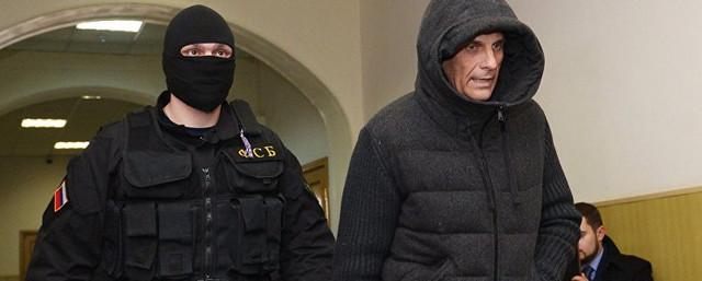 На Сахалине начался суд по делу экс-губернатора Александра Хорошавина