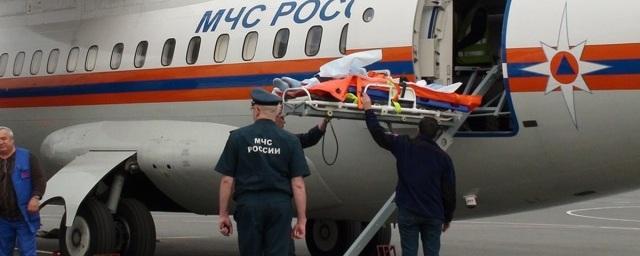 Спецборт МЧС доставил в Казань двух пострадавших при взрыве газа