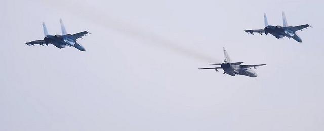 Украинские военные опубликовали кадры учебного боя между Су-27 и F-15